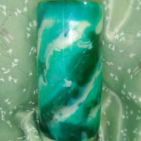 Made by Misty resin bedside table lamp - Picture 3 of 10